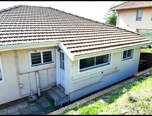 3 BEDROOM HOUSE FOR SALE IN BLUFF